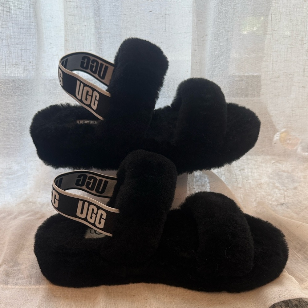 UGG Black Fluffy Open-Toe Sandals